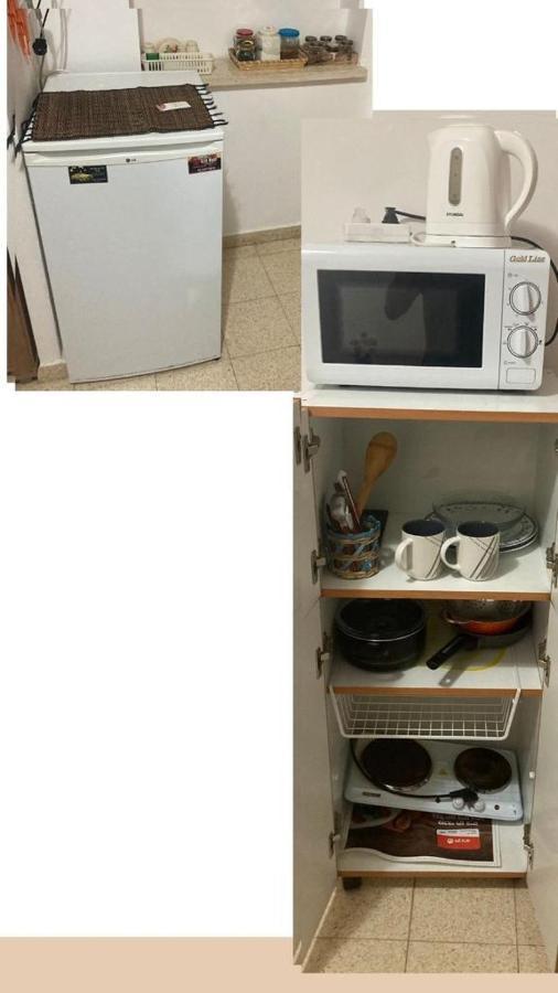 Ferienwohnung The Little Dorm And Beer Arad Exterior foto